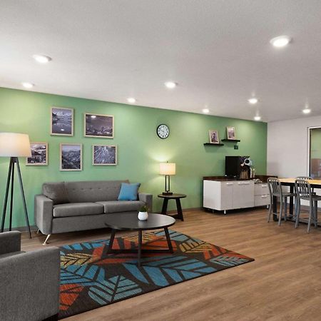 Woodspring Suites Greeley Ngoại thất bức ảnh